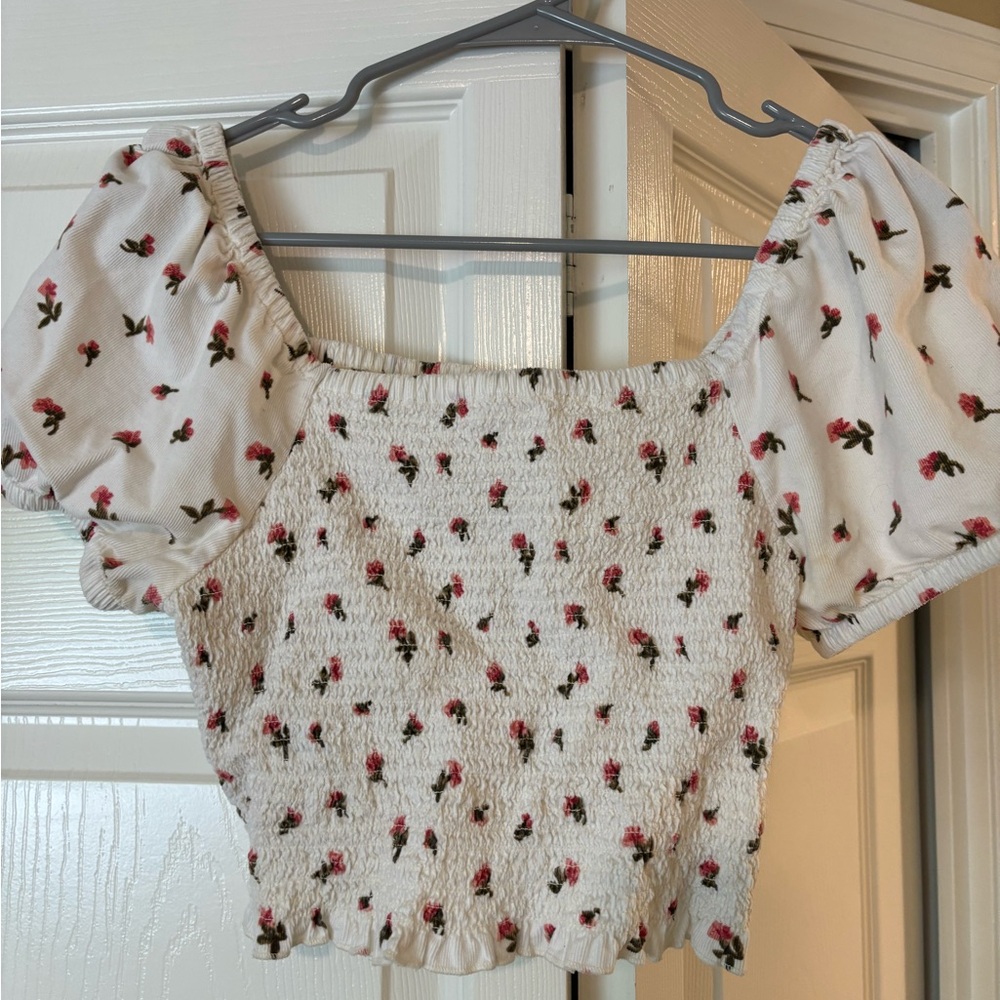 American Eagle Outfitters Red and White floral Smocked Crop Blouse